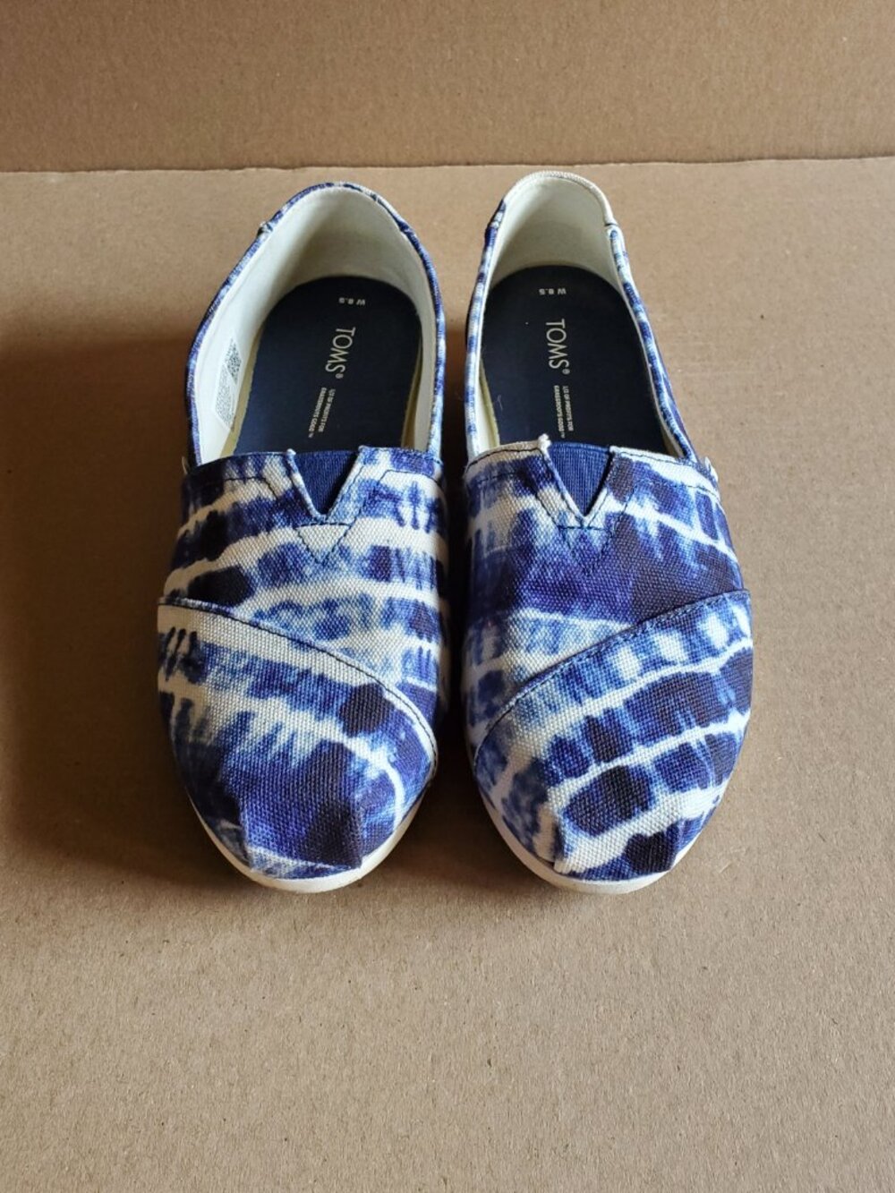 Toms Classics Earthwise Blue White Tie Dye Slip On Canvas Shoes Women's 8.5